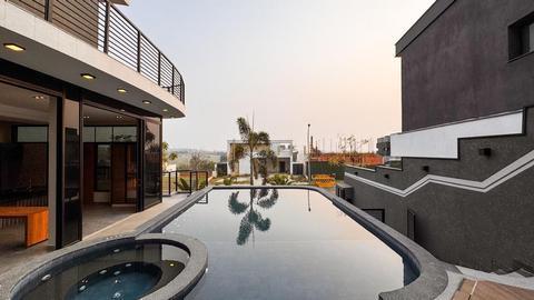 Casa à venda em Votorantim, Condomínio Alphaville Nova Esplanada, com 4 suítes, com 550 m²