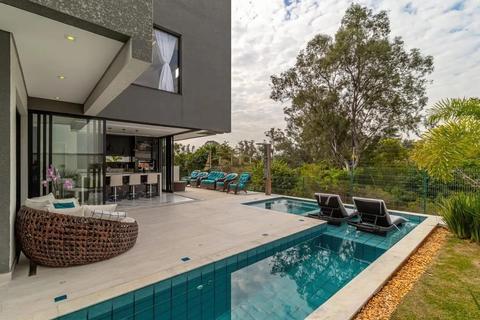 Casa à venda em Votorantim, Condomínio Alphaville Nova Esplanada, com 3 suítes, com 299 m²
