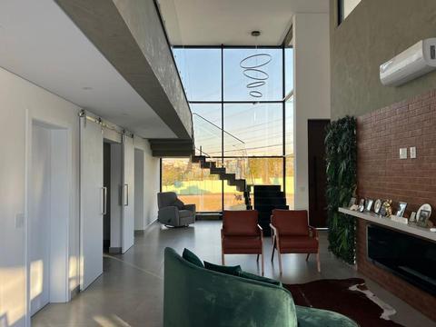 Casa à venda em Sorocaba, Condomínio Campos do Conde, com 3 suítes, com 369 m²