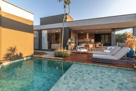 Casa à venda em Votorantim, Alphaville Nova Esplanada, com 4 suítes, com 300 m²